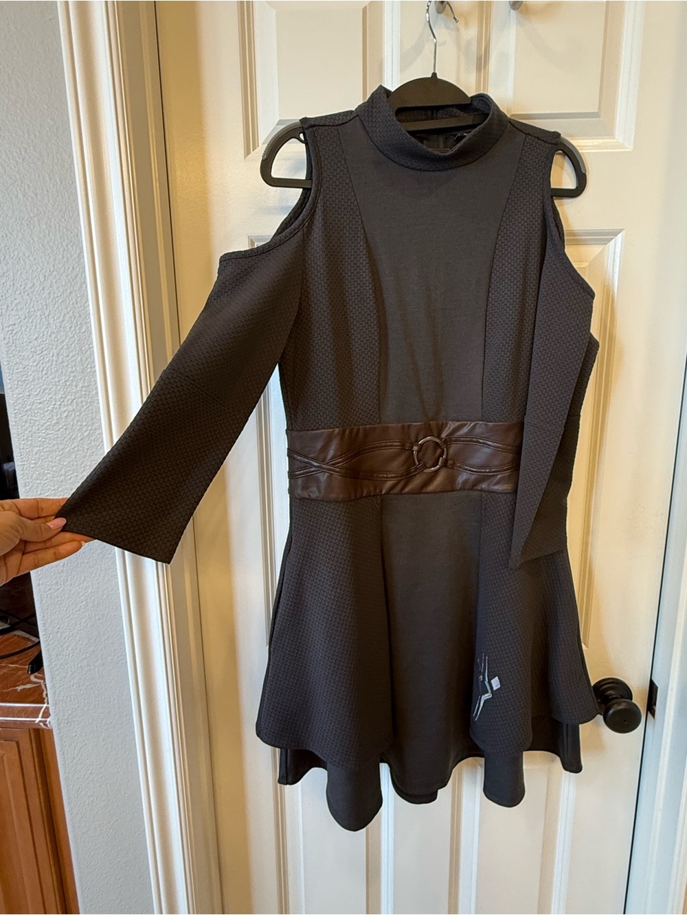Women’s Star Wars Ahsoka Tano Cold-Shoulder Fit & Flare Dress Size L